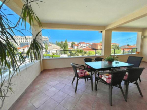  Family three bedroom Apartment Mimoza 2  Будва